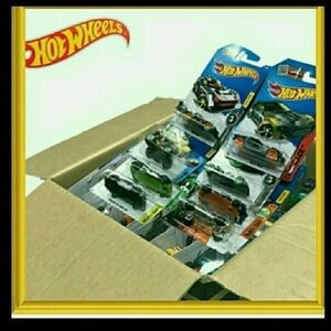 collectable hotwheels car unopen 10